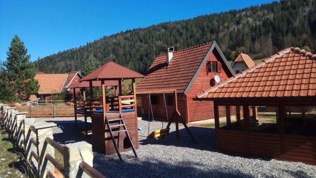 Vila Balerina Mitrovac Esterno foto